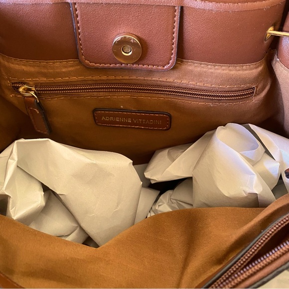 ADRIENNE VITTADINI LINEN TOTE W/ DETACHABLE POUCH - Picture 10 of 14